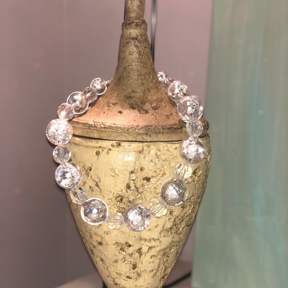 Clear bead necklace